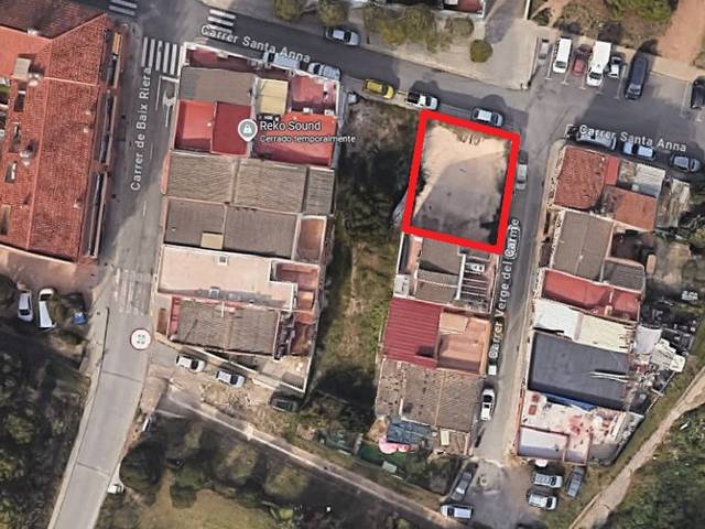 Terreno residencial en Venta en Carrer Verge del Carme, 32 en Les Fonts