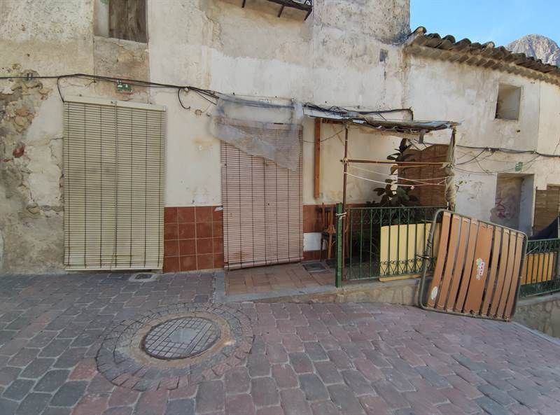 Single-family semi-detached for sale in Bartolo Lopo, Cieza