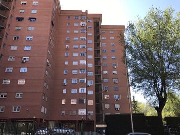 Pis en venda a Av. los Rosales