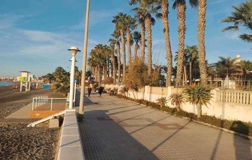 Vista exterior de Residencial en venda en Vélez-Málaga