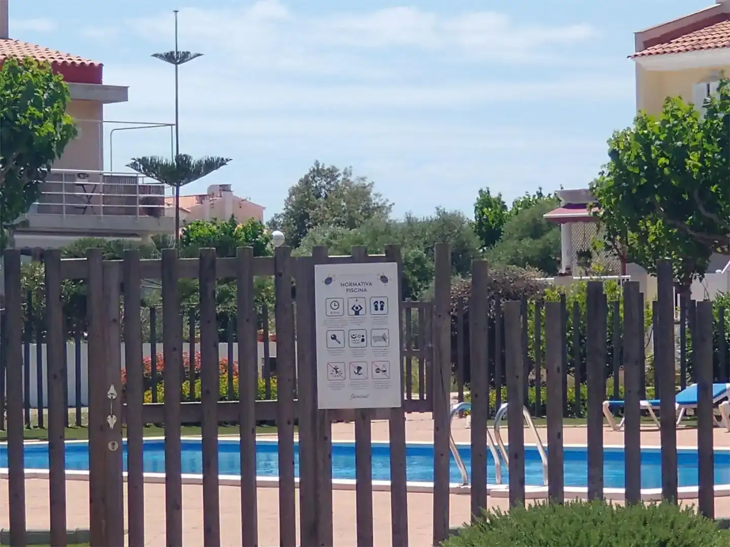 Swimming pool of Residential for sale in Maó - Mahón