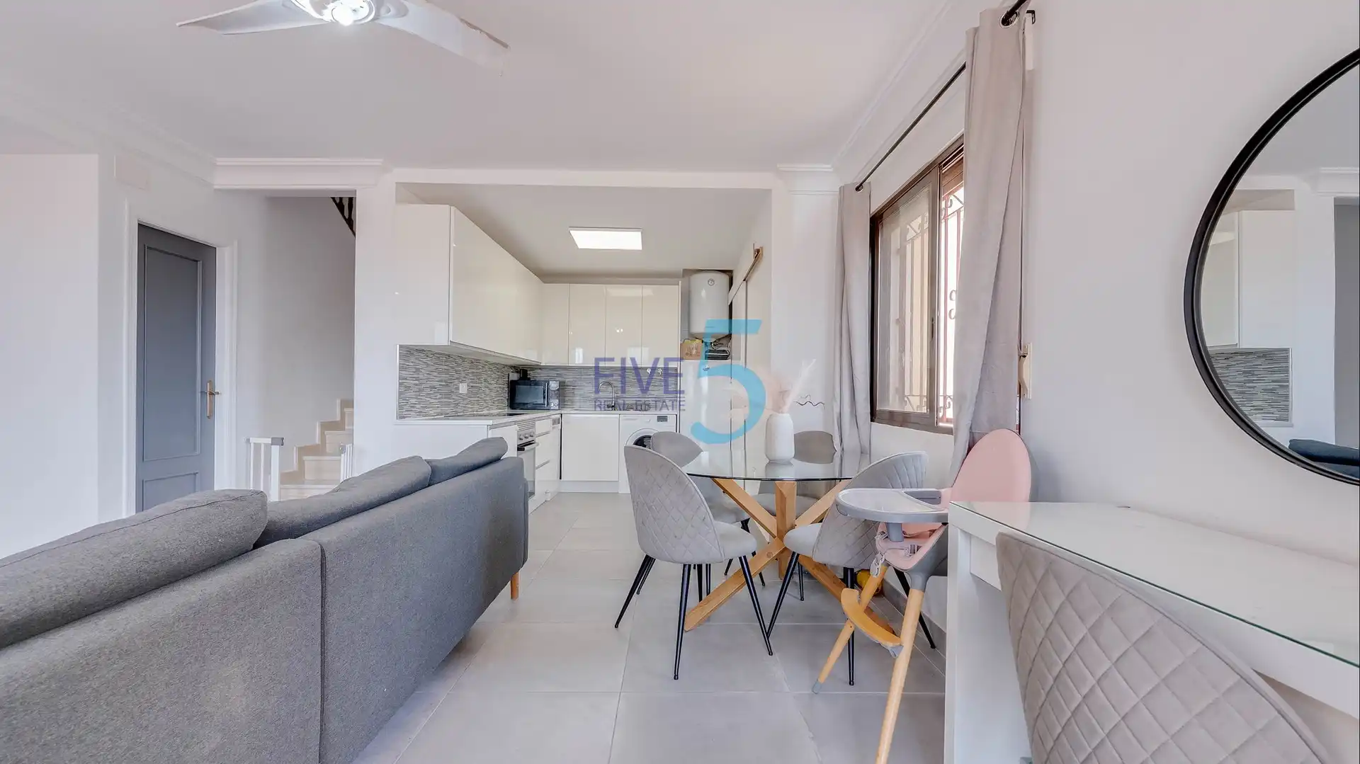 Casa amb terrassa en venda a San Miguel de Salinas, imagen 4