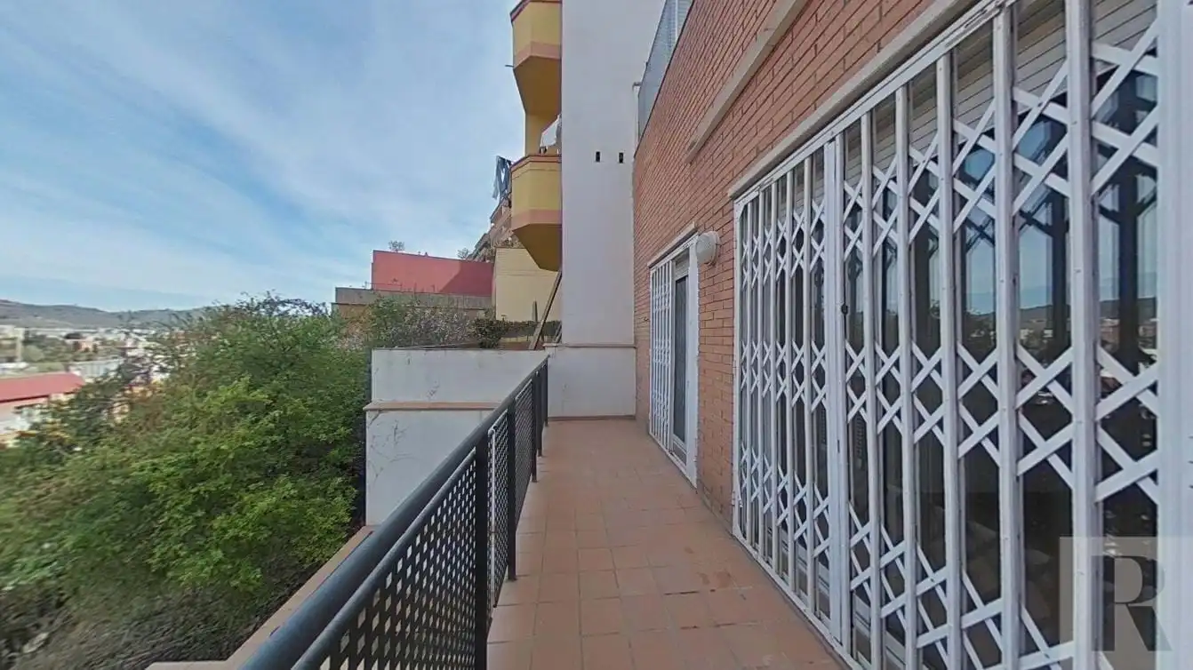 Außenansicht von Maisonette zum Verkauf in Barcelona