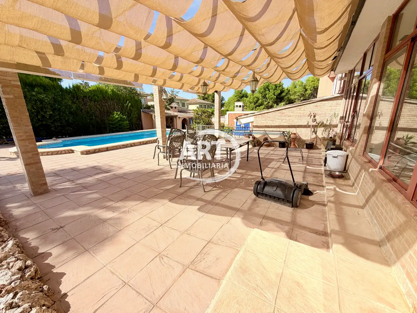Garden of Houses for sale in Riba-roja de Túria  with Air Conditioner, Heating and Private garden