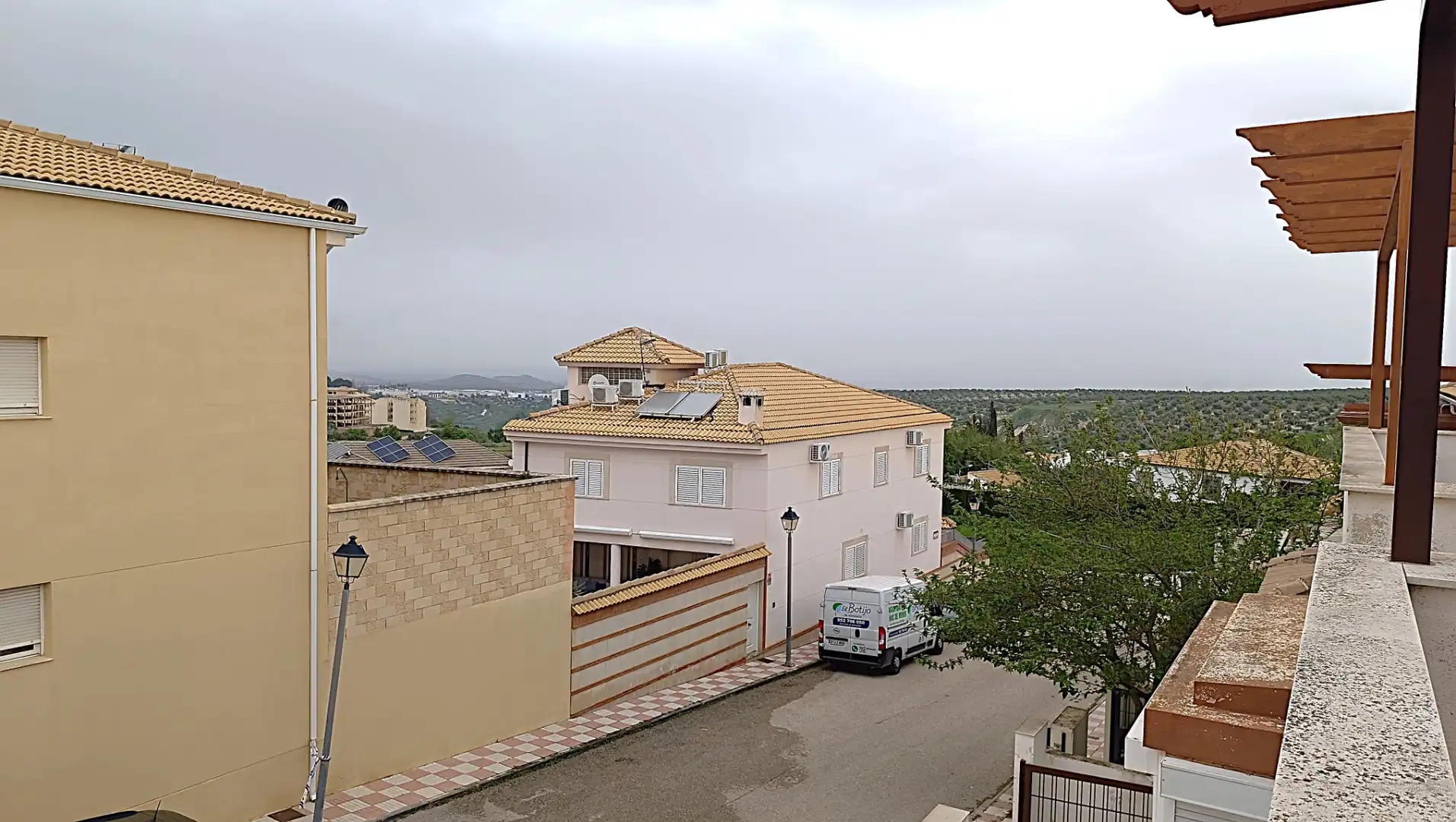 Vista exterior de Casa adosada en venta en Mancha Real con Aire acondicionado, Jardín privado y Terraza