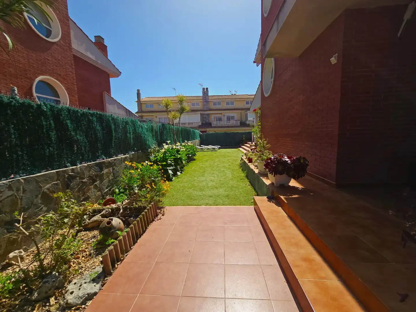 Casa a schiera con terrazza in vendita a Carrer de Farena, imagen 23