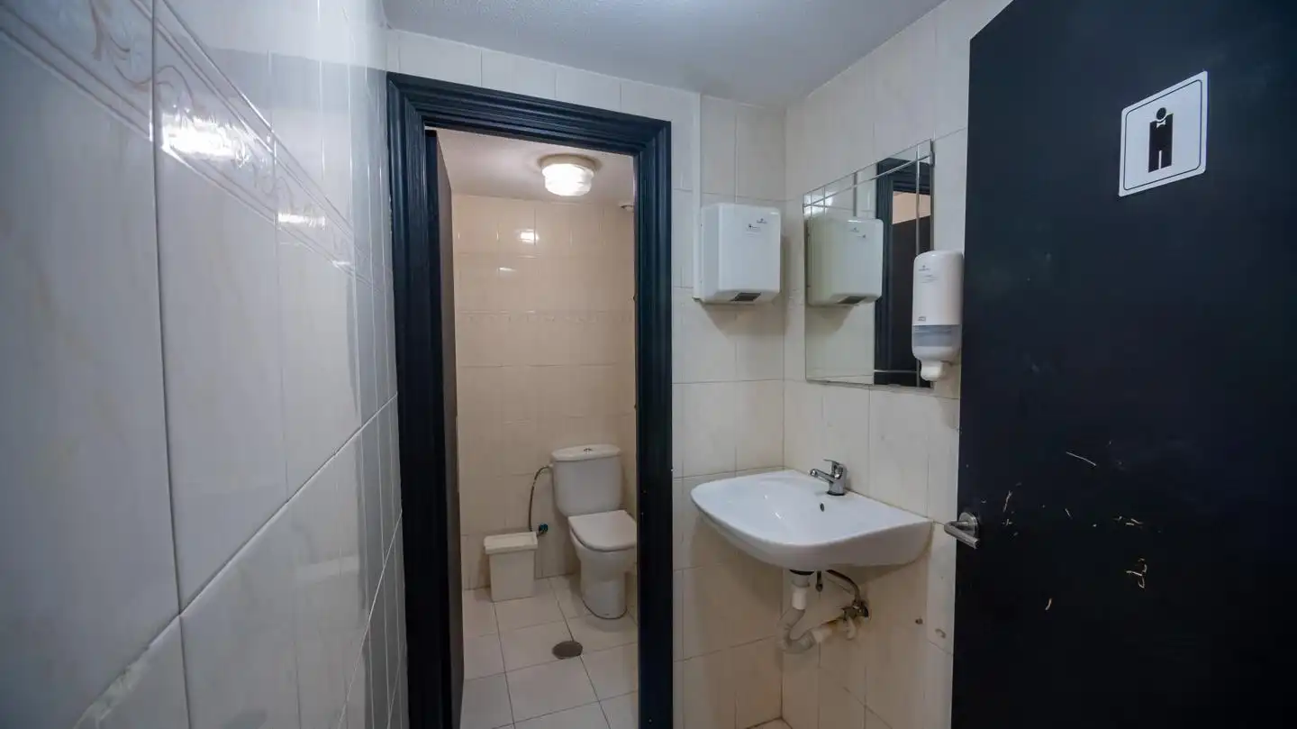 Business premises for sale in Travesía Rianxo, imagen 24