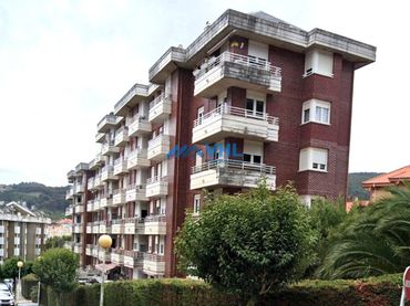 Wohnung mit Aufzug zur Miete in Calle Manuel Urquijo