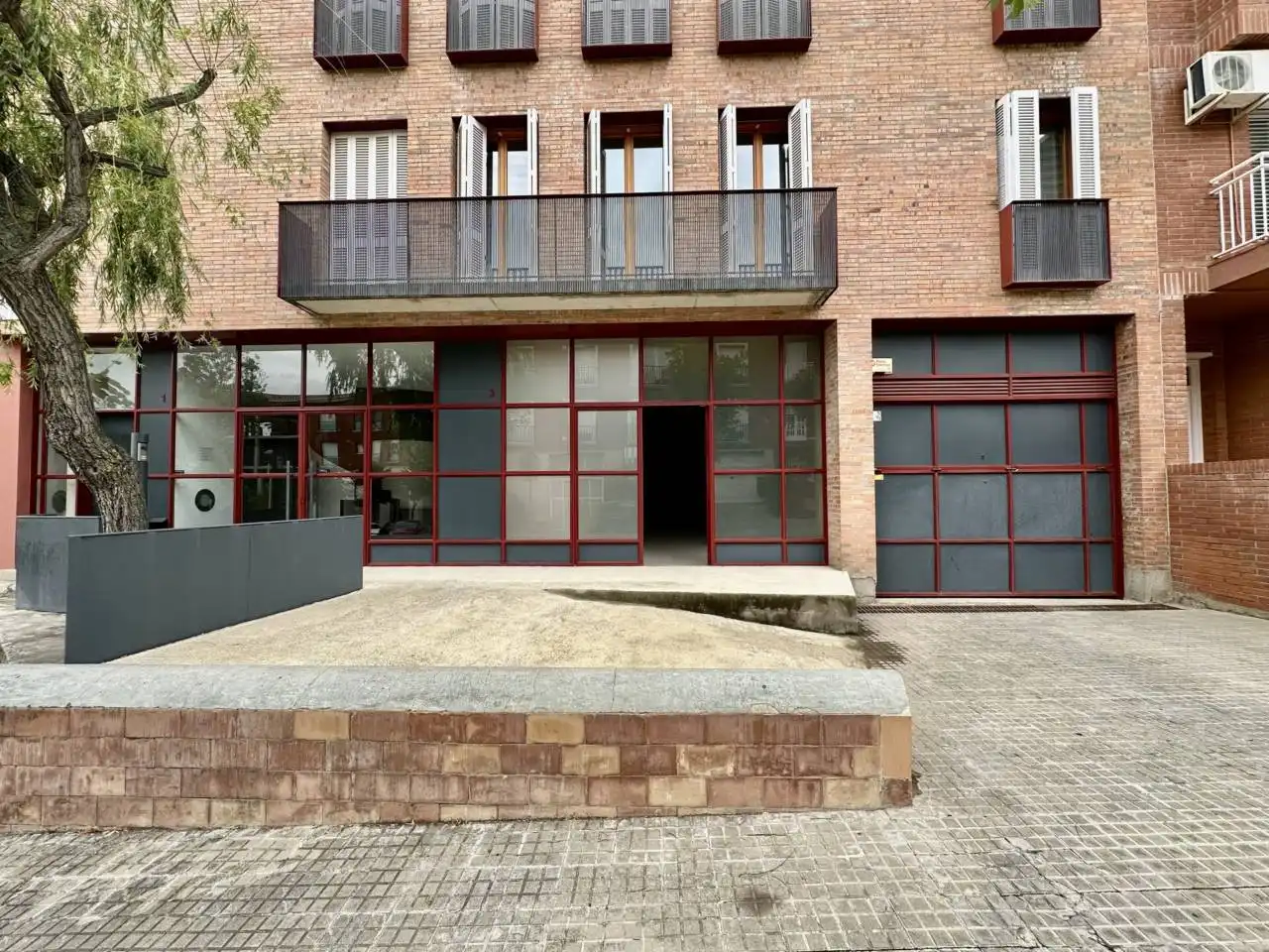 Business premises to rent in Calle PERE PONS 3, imagen 2