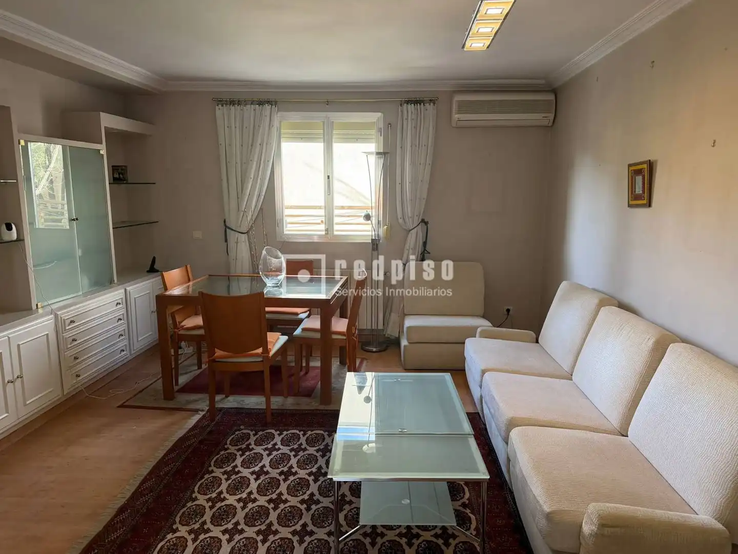 Sala d'estar de Pis en venda en Madrid amb Calefacció
