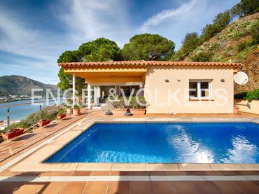 Haus mit Pool zum Verkauf in Carrer Frederic Marès 78