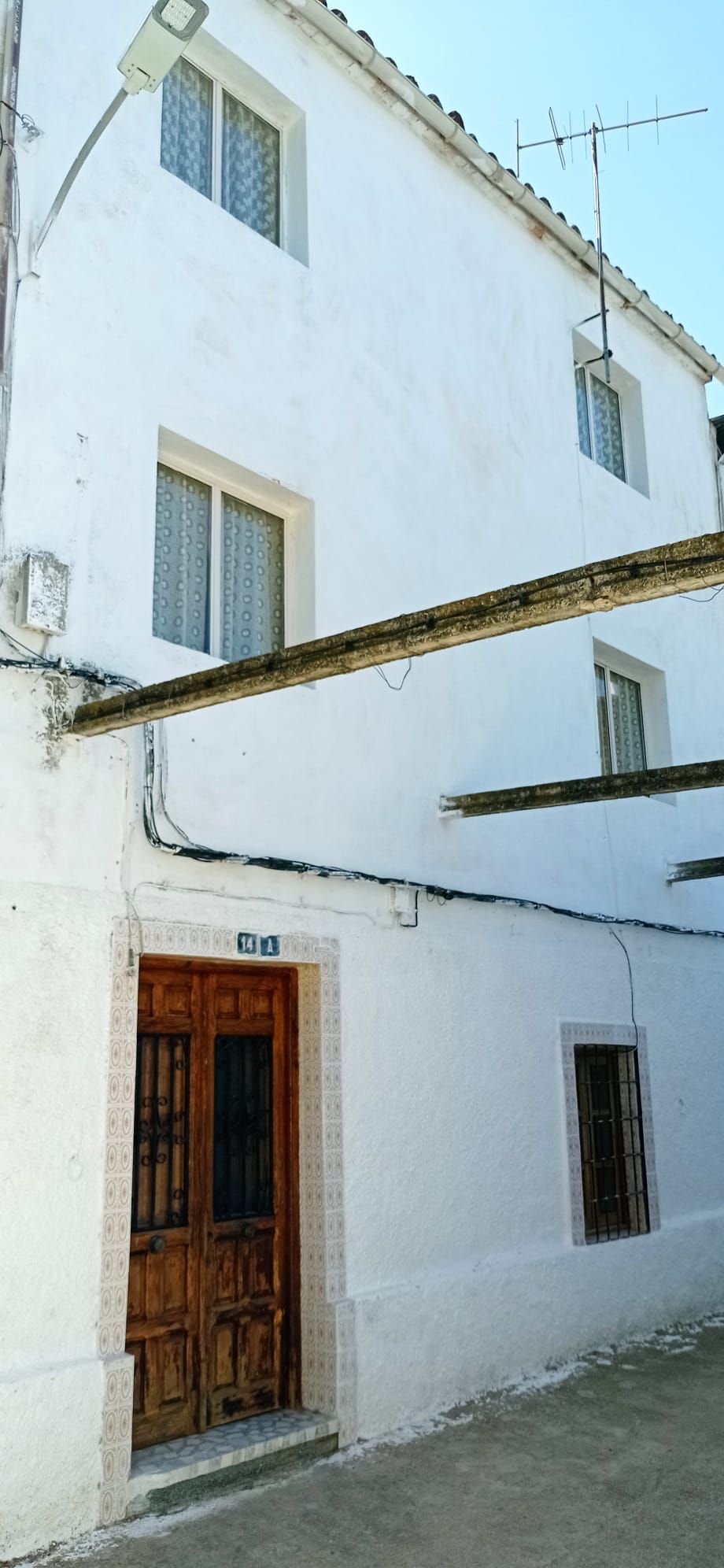 Vista exterior de Casa o xalet en venda en Villacarrillo amb Traster, Moblat i Forn
