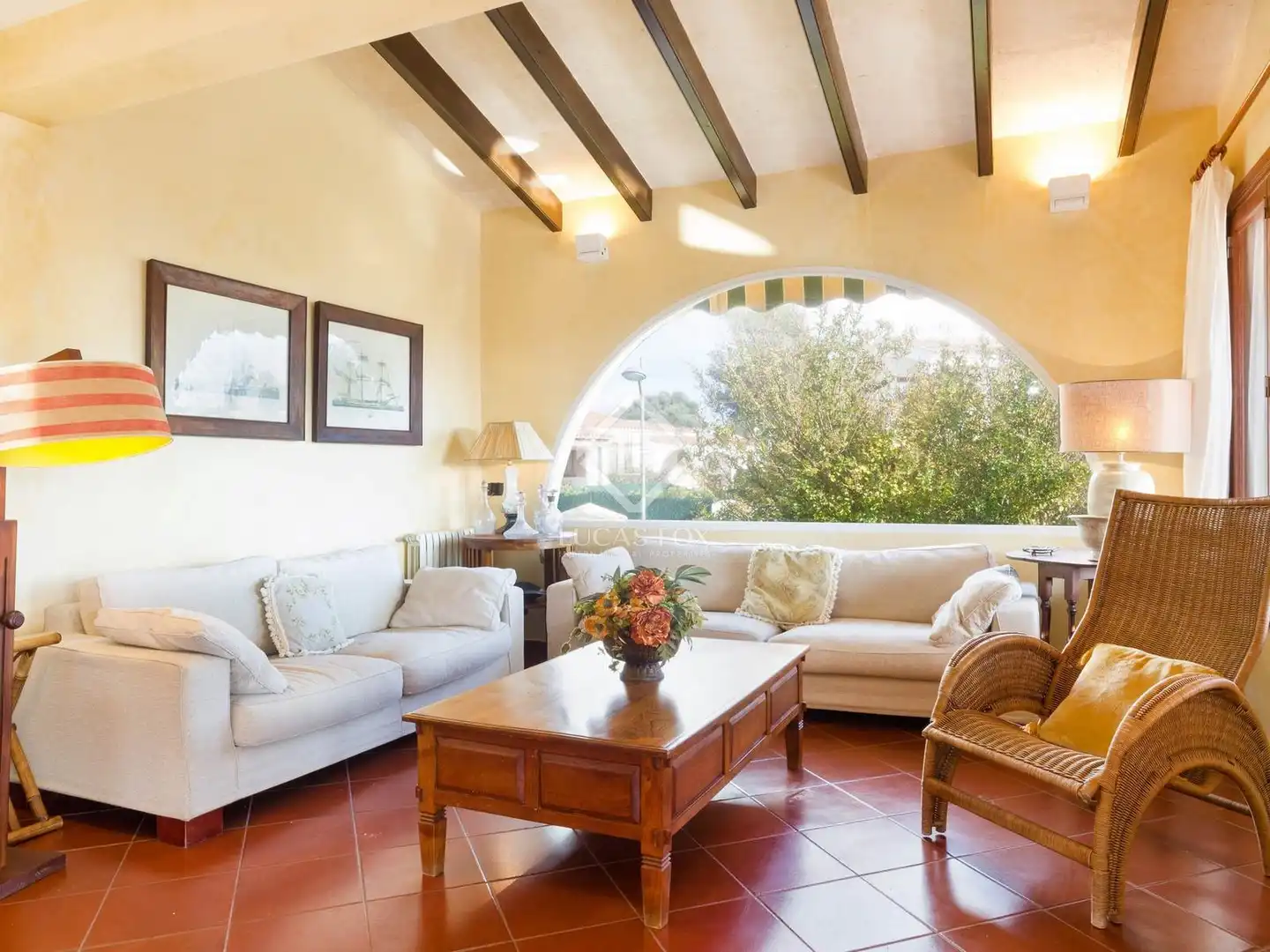 Sala d'estar de Casa o xalet en venda en Ciutadella de Menorca amb Aire condicionat, Calefacció i Jardí privat
