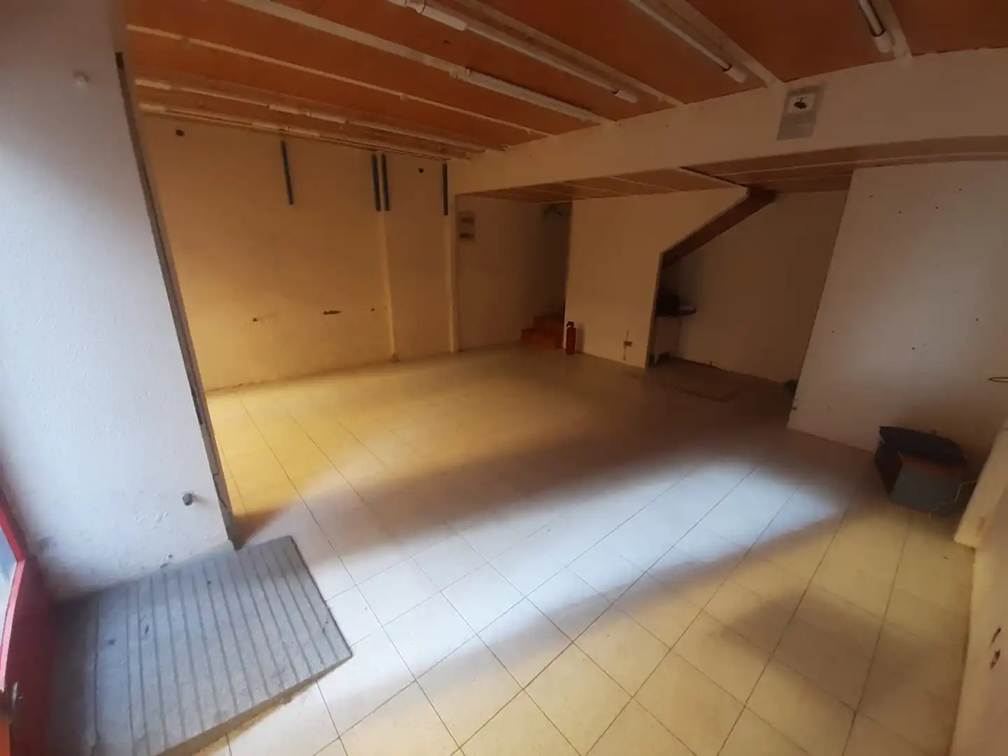 Local comercial en venda a Casco Antiguo, imagen 6