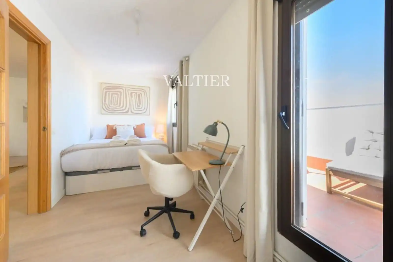 Bedroom of Attic for rent in Madrid  with Air Conditioner, Heating and Terrace