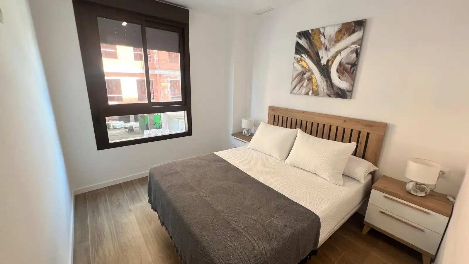 Habitación de Piso en venta en Castellón de la Plana / Castelló de la Plana con Aire acondicionado, Terraza y Trastero