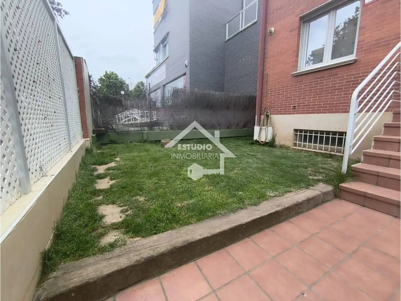 Adossat amb piscina en venda a Avenida Burgos, imagen 7