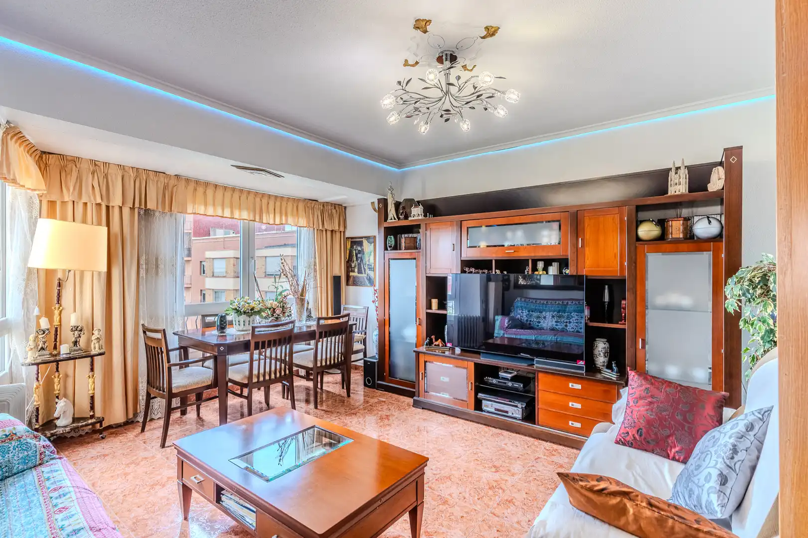 Living room of Flat for sale in Castellón de la Plana / Castelló de la Plana  with Heating and Storage room