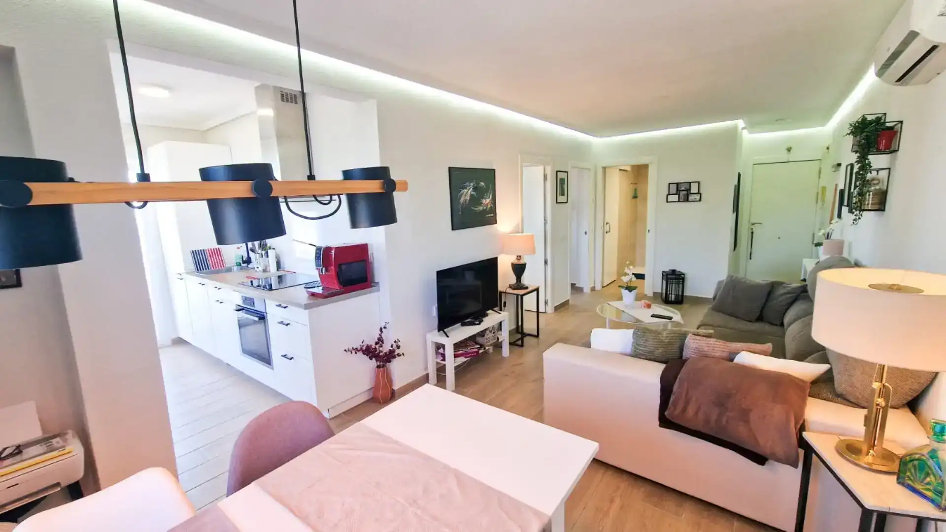 Sala d'estar de Pis en venda en Rojales amb Aire condicionat i Piscina comunitària