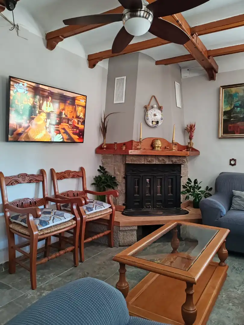 Sala de estar de Casa adosada en venta en Castellón de la Plana / Castelló de la Plana con Calefacción, Jardín privado y Terraza