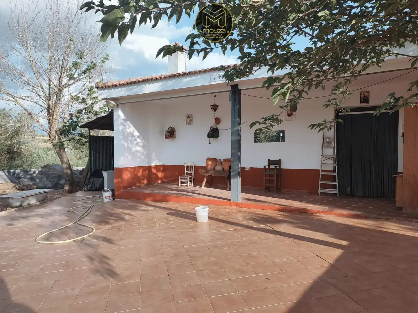 Terrassa de Casa o xalet en venda en Jaén amb Piscina
