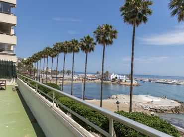 Apartament amb piscina en venda a Marbella Centro