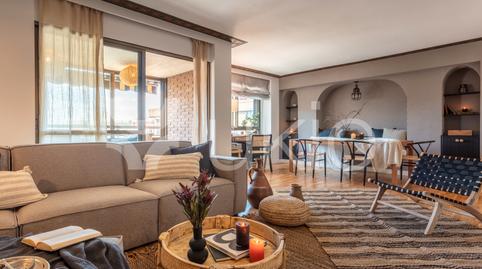 Foto 2 de Apartamento de alquiler en Calle de Rafael Calvo, Almagro, Madrid Capital