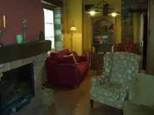 Casa con terraza en venta en Barrio Arroyo, imagen 3