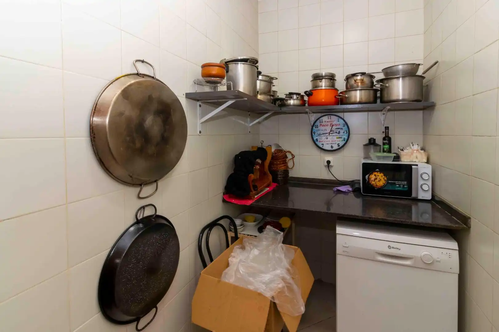 Cocina de Local en venta en Badajoz con Aire acondicionado, Terraza y Amueblado