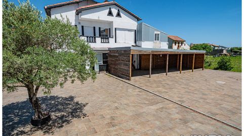 Foto 2 de Casa o chalet en venta en Calle Corbanera, Monte, Santander