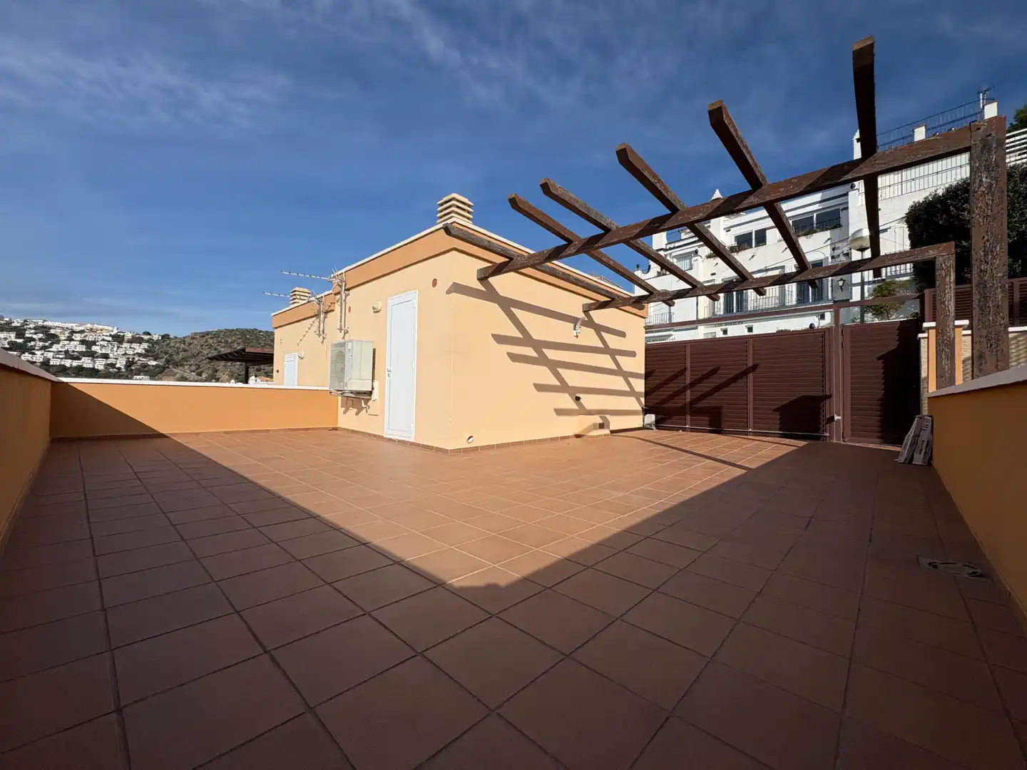 Terrassa de Casa adosada en venda en Roses amb Aire condicionat, Calefacció i Jardí privat