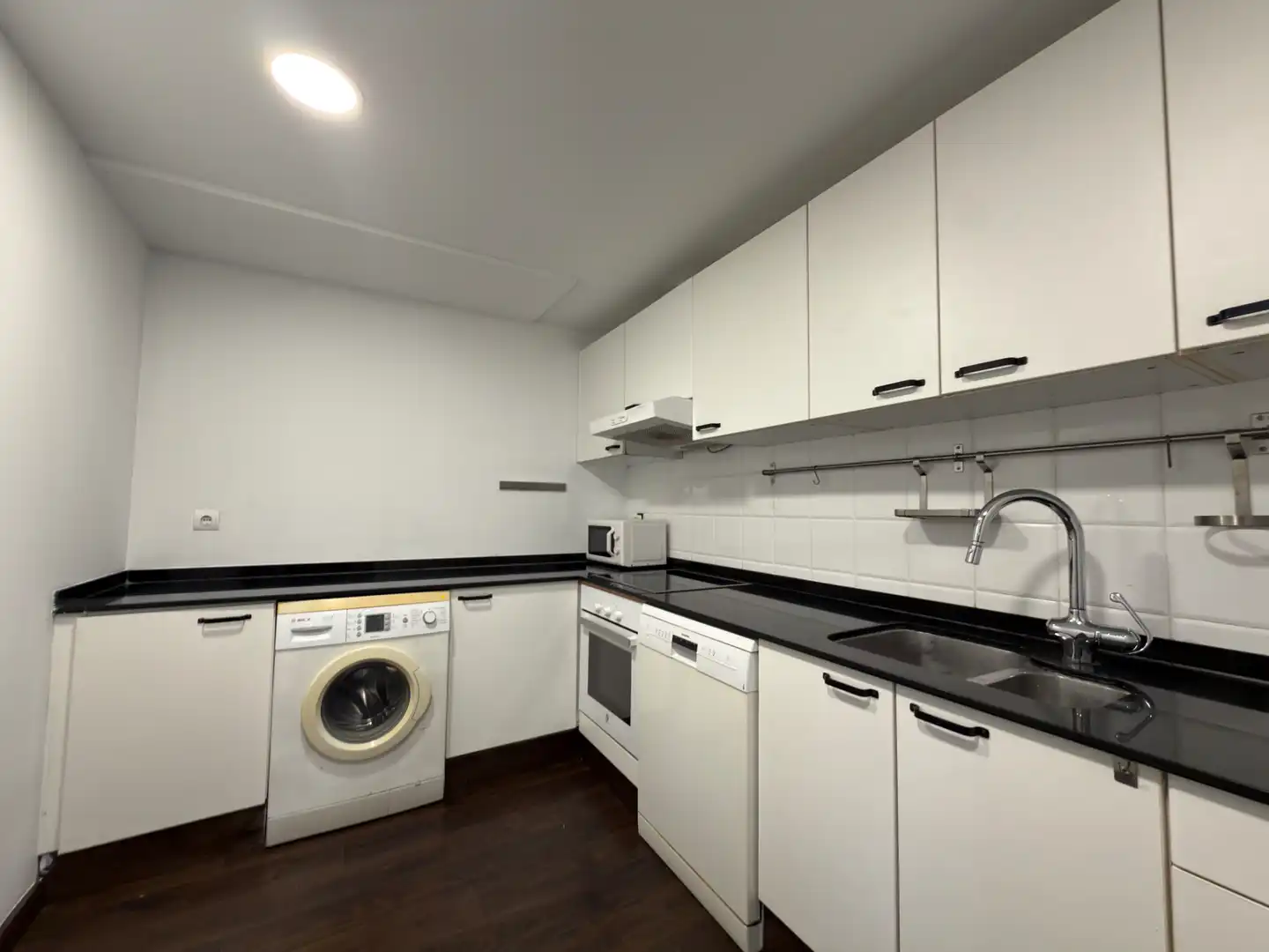 Cocina de Loft de alquiler en Barcelona con Aire acondicionado, Calefacción y Jardín privado