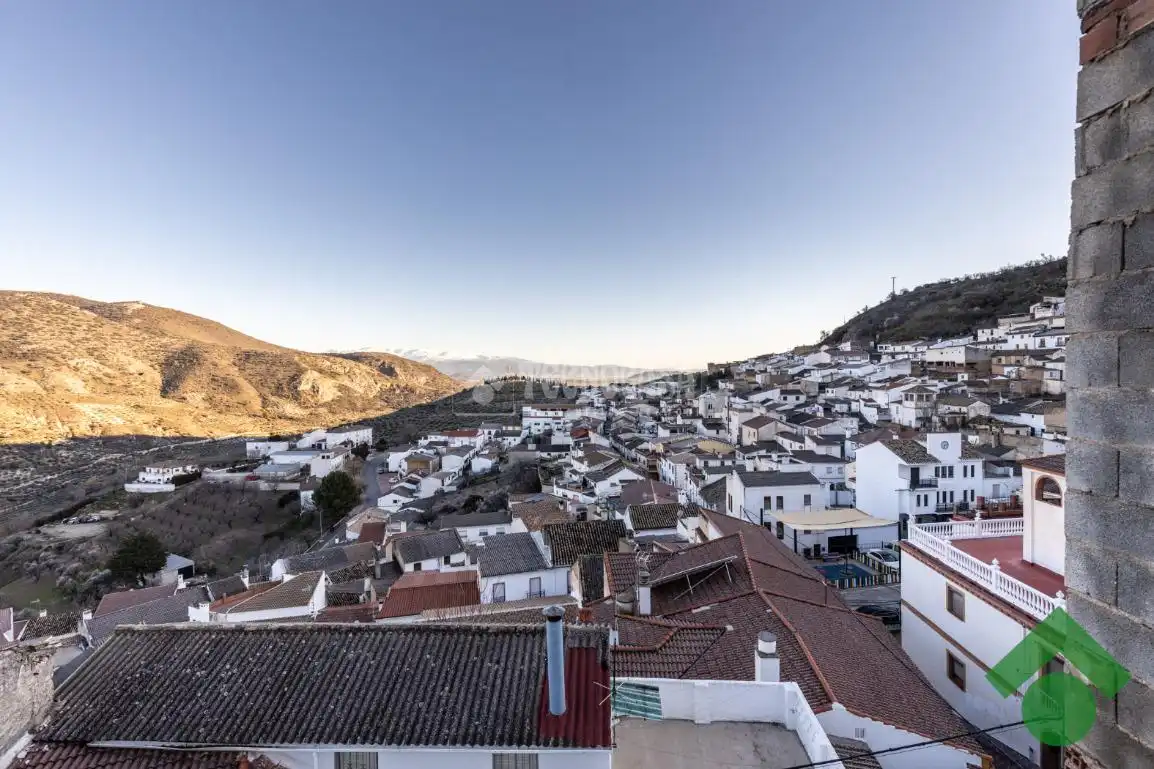 Vista exterior de Casa adosada en venta en Colomera con Terraza