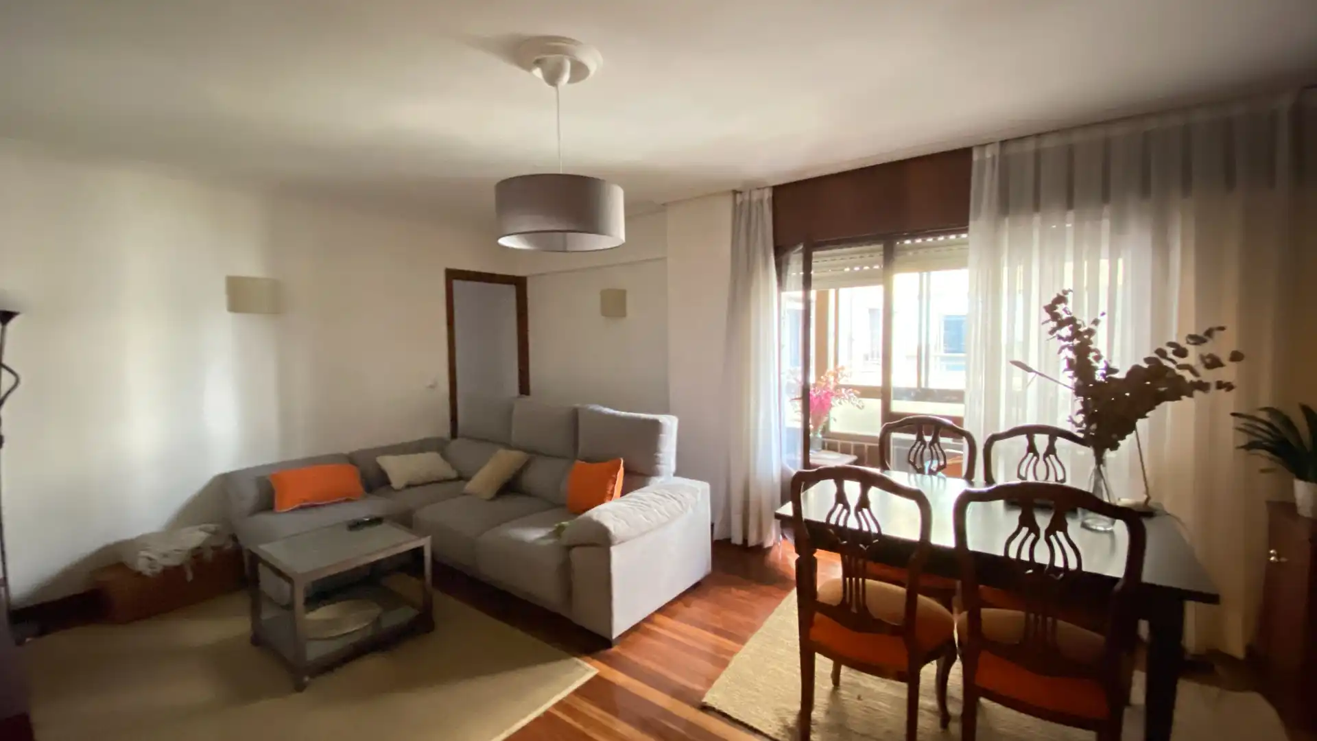 Sala de estar de Piso en venta en Bilbao  con Calefacción, Terraza y Balcón