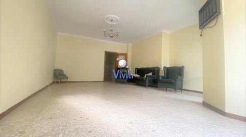 Foto 2 de Piso en venta en Centro, Alcalá de Guadaira