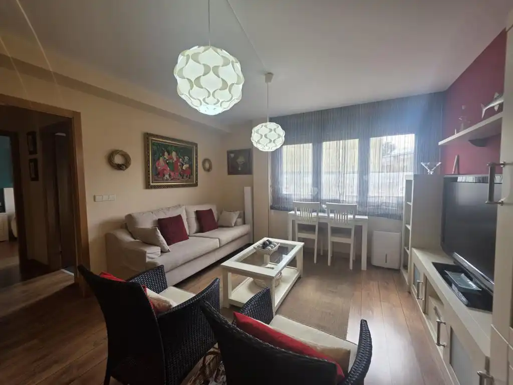 Sala d'estar de Apartament en venda en Boiro amb Calefacció, Parquet i Traster