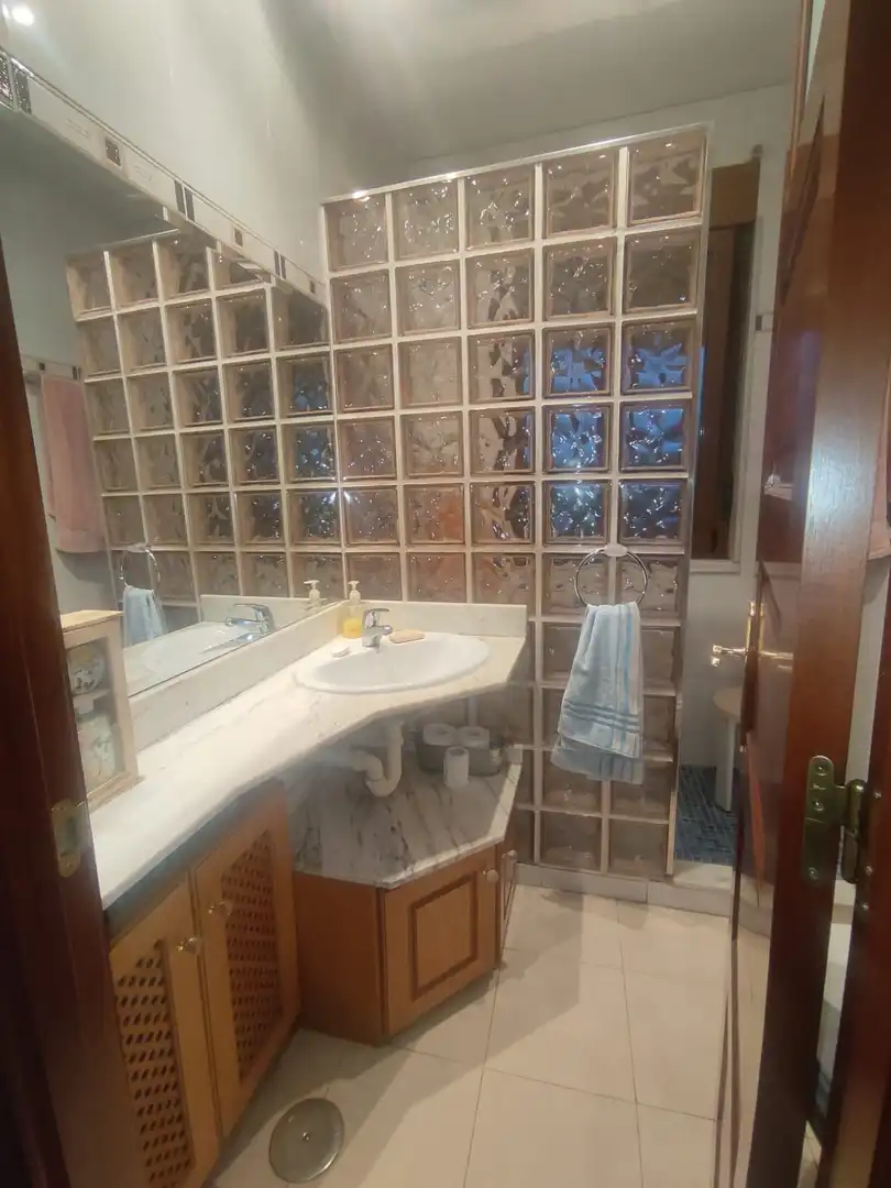 Casa adosada en venta en N/A, Riaño - Los Barros