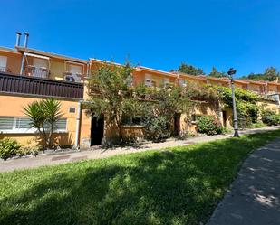 Exterior view of Duplex for sale in Beasain  with Heating, Terrace and Furnished