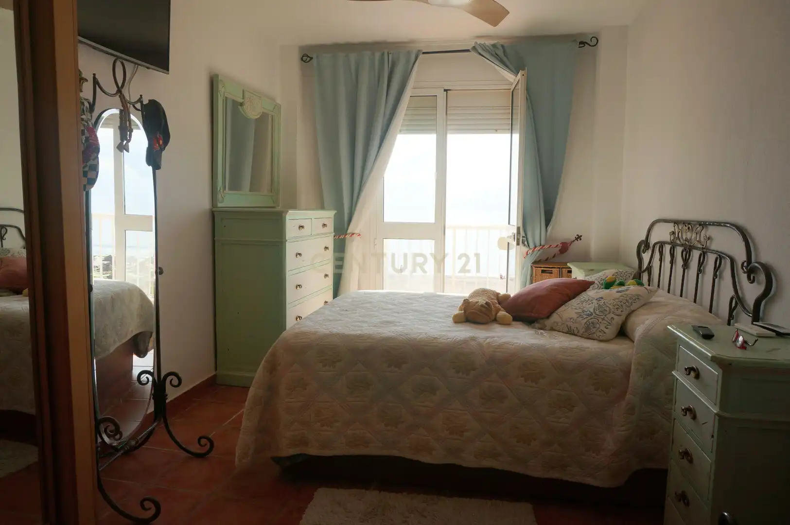 Bedroom of Detached homes for sale in Torremolinos  with Air Conditioner, Oven and Washing machine