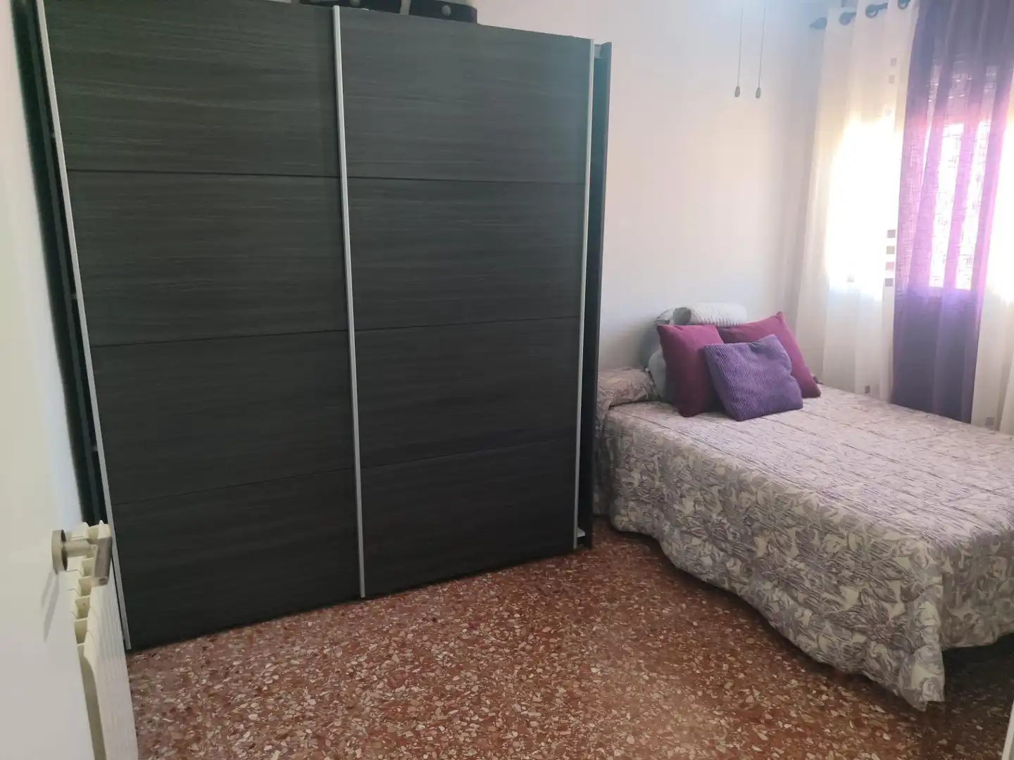 Dormitori de Pis en venda en Tarragona amb Aire condicionat, Calefacció i Jardí privat