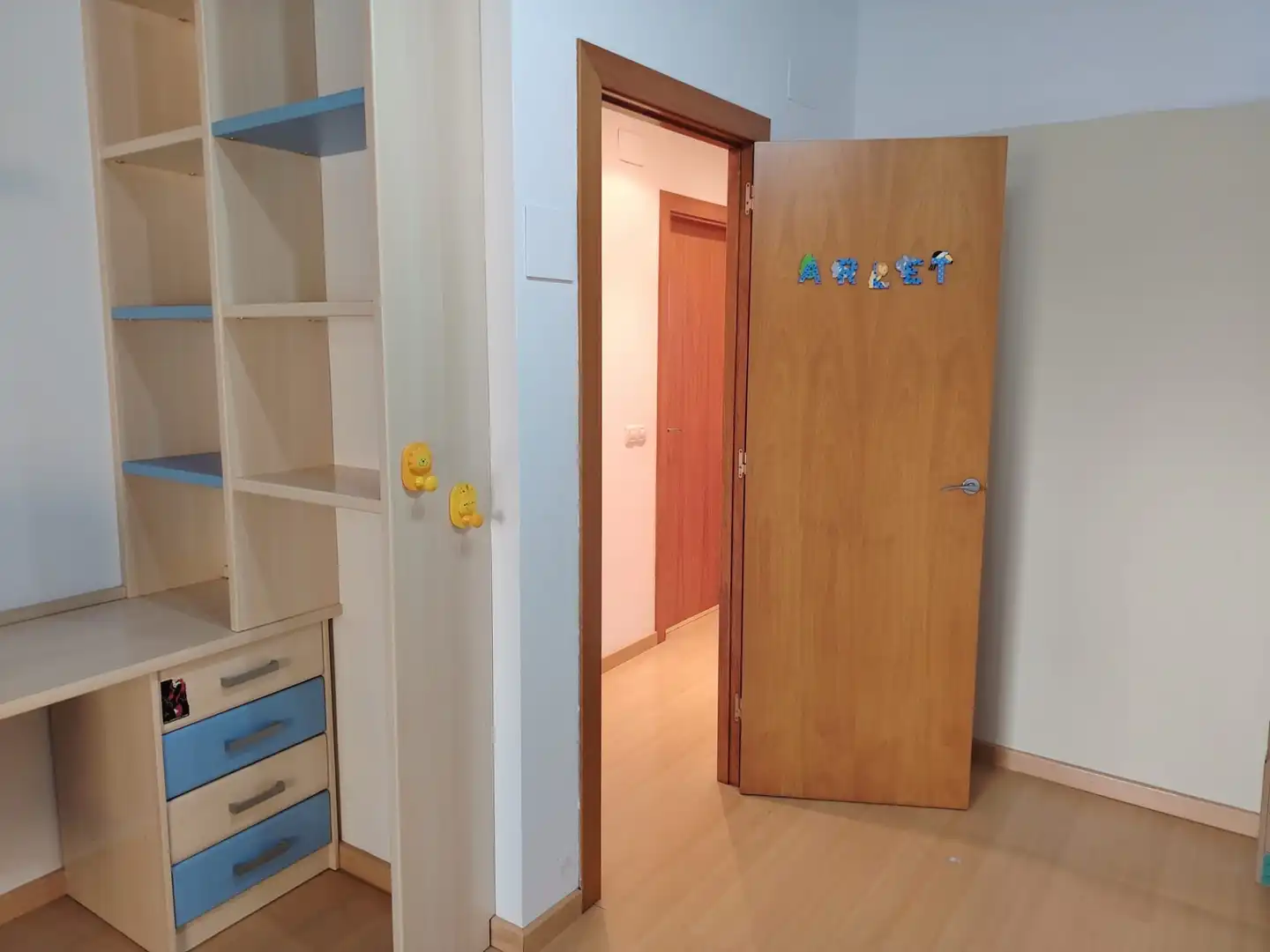 Habitación de Dúplex en venta en Manresa con Calefacción, Parquet y Terraza