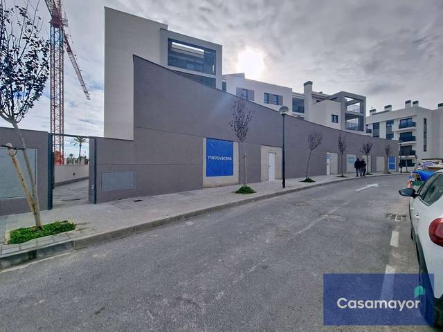 Local comercial en Alquiler en Carrer Joaquim Gonzàlez I Caturla en Bellavista - Capiscol - Frank Espinós