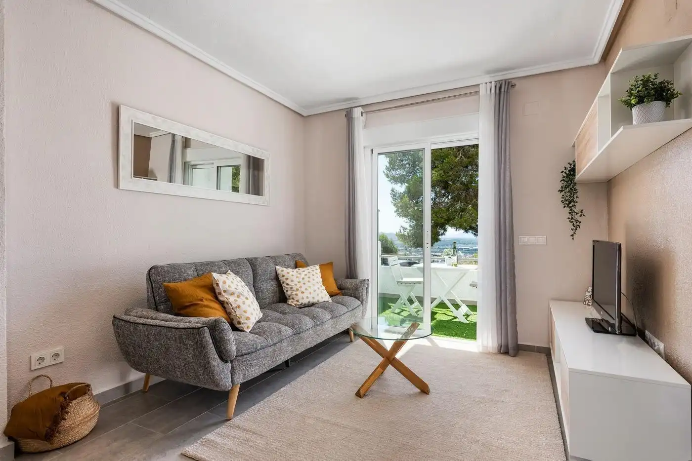 Sala d'estar de Planta baixa de lloguer en Rojales amb Aire condicionat, Terrassa i Piscina