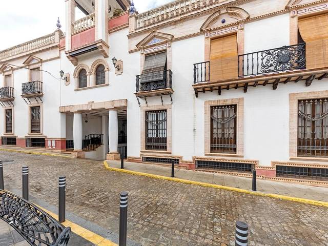 Local comercial en Venta en Calle Salesianas, 4 en Sanlúcar la Mayor