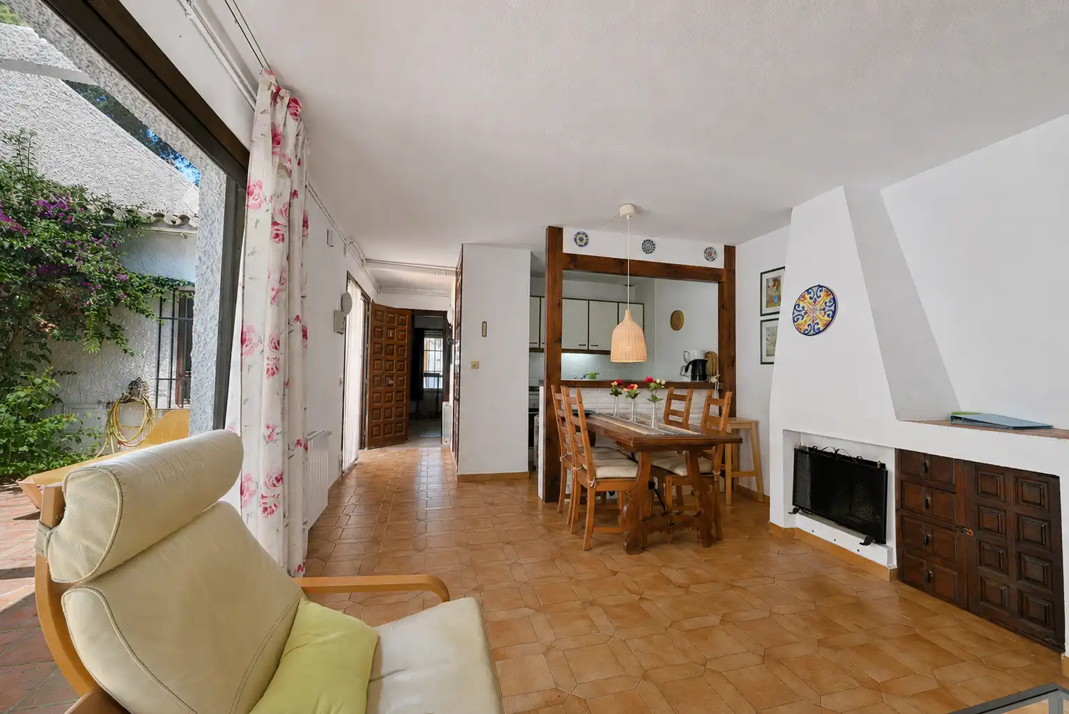 Terraced house with pool for sale in Calahonda, imagen 3