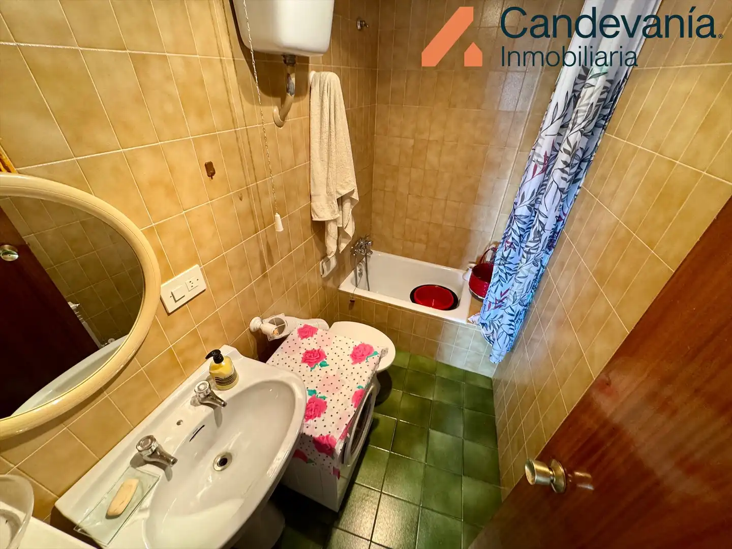 Baño de Piso en venta en San Mateo de Gállego con Aire acondicionado, Calefacción y Balcón