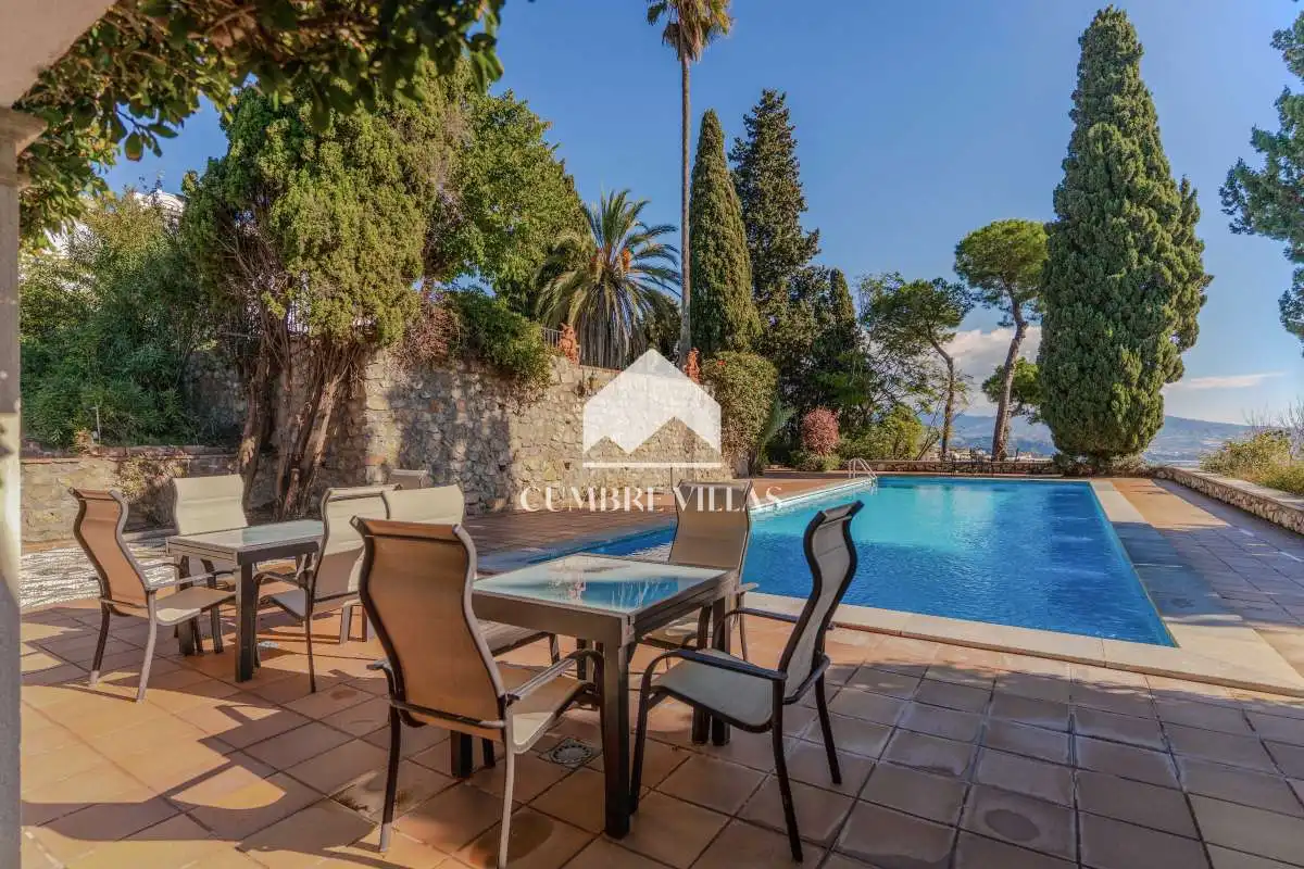Jardín de Casa o chalet en venta en Salobreña con Calefacción, Jardín privado y Terraza