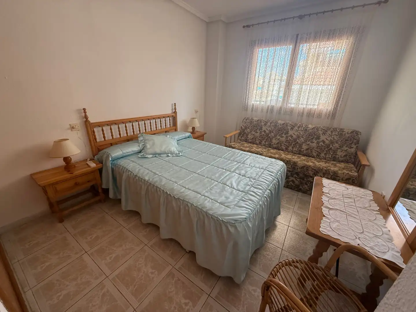 Bedroom of Flat for sale in Torrevieja  with Terrace, Furnished and Oven