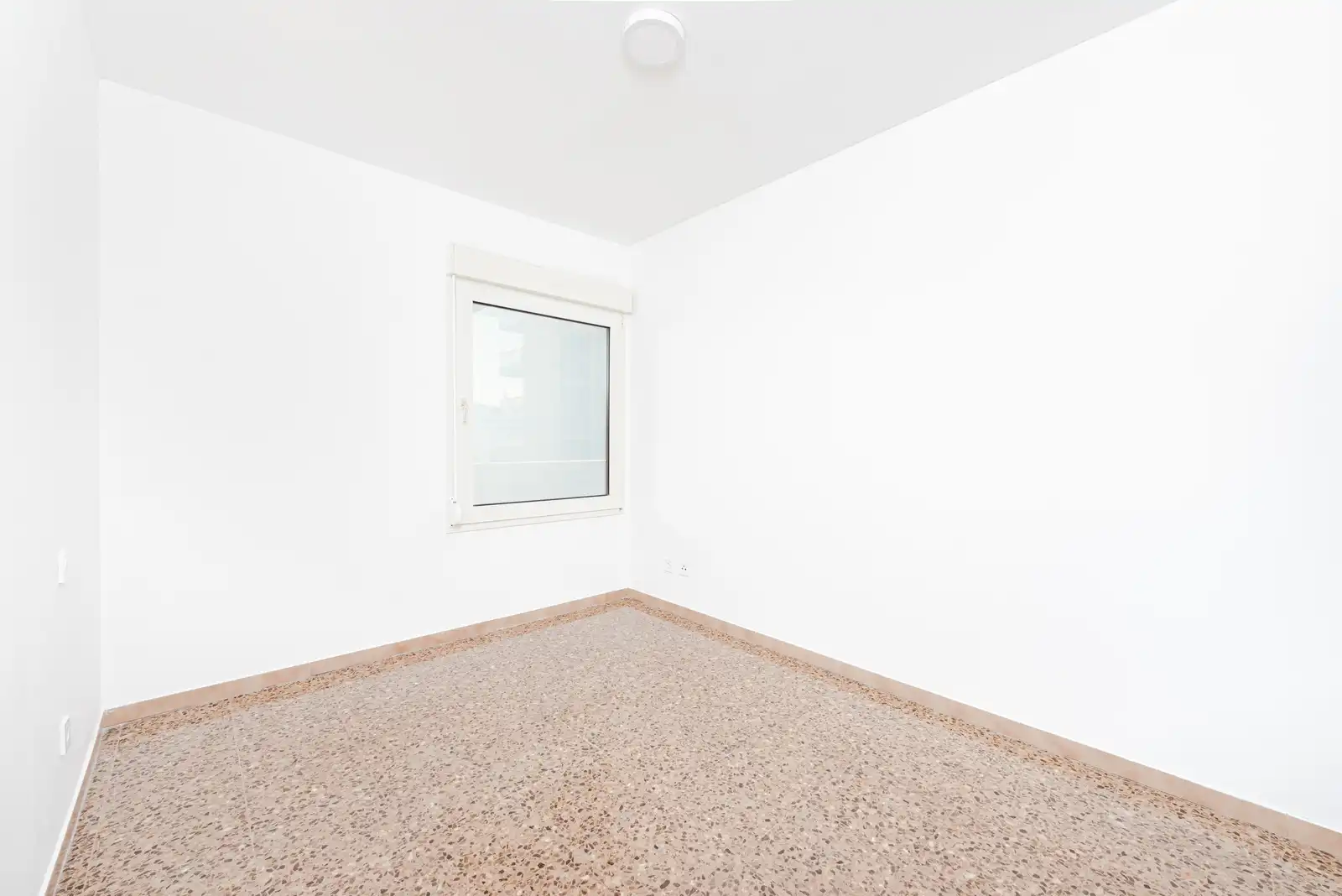 Schlafzimmer von Wohnung zum Verkauf in Zaragoza mit Terrasse und Abstellraum