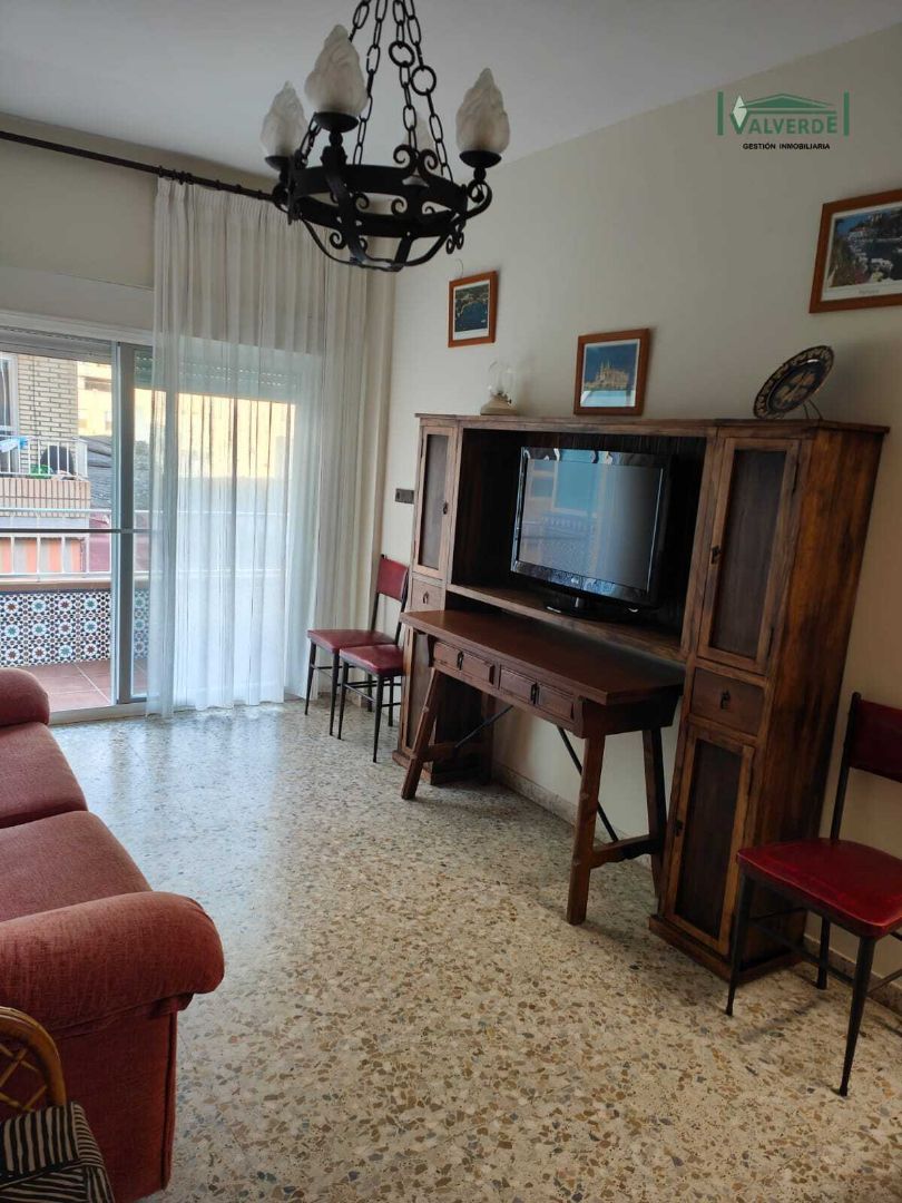Living room of Flat to rent in Torrenueva Costa  with Terrace, Furnished and Oven